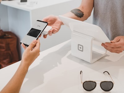 Fotografiando ticket o factura con smartphone
